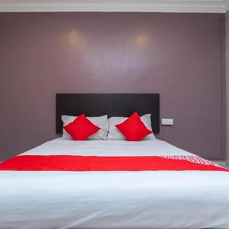 ג'והור בהרו Golden Horse Hotel מראה חיצוני תמונה