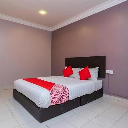 ג'והור בהרו Golden Horse Hotel מראה חיצוני תמונה