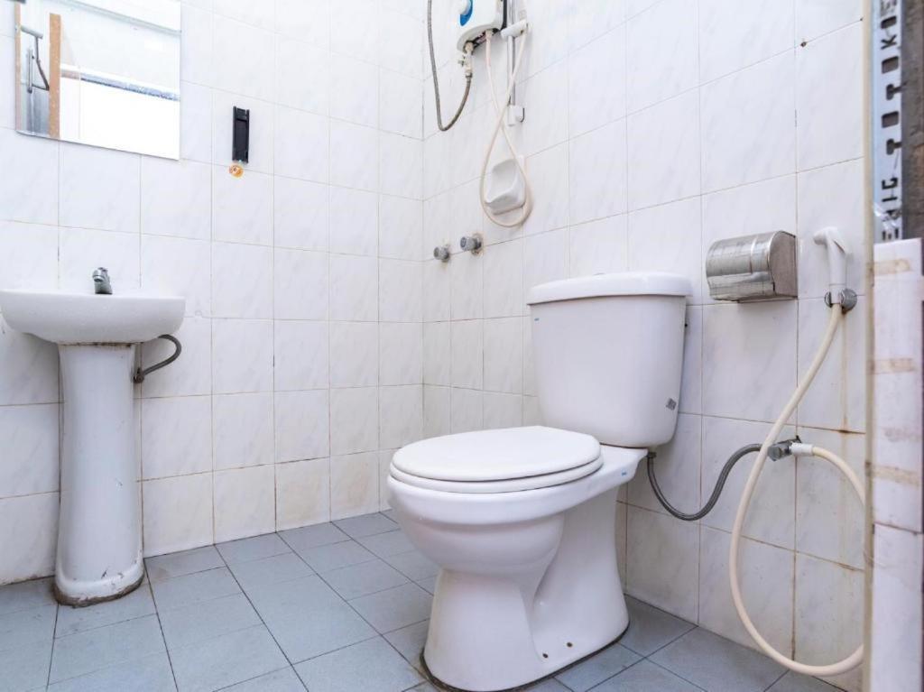 ג'והור בהרו Golden Horse Hotel מראה חיצוני תמונה