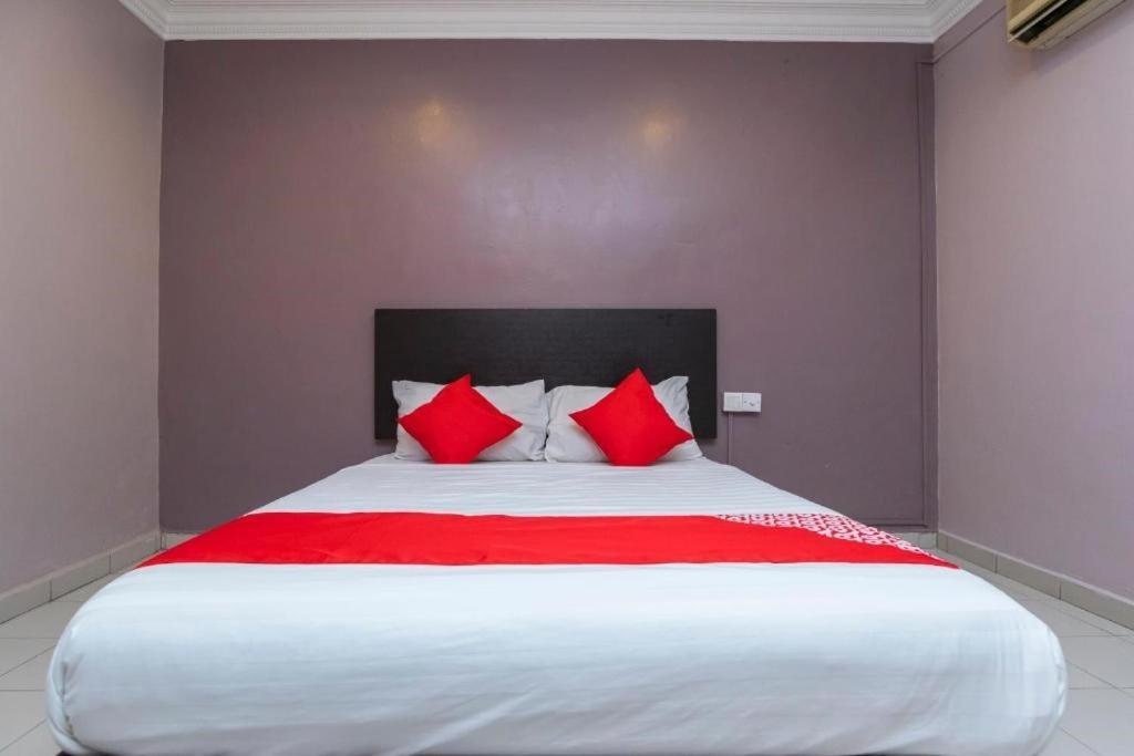 ג'והור בהרו Golden Horse Hotel מראה חיצוני תמונה